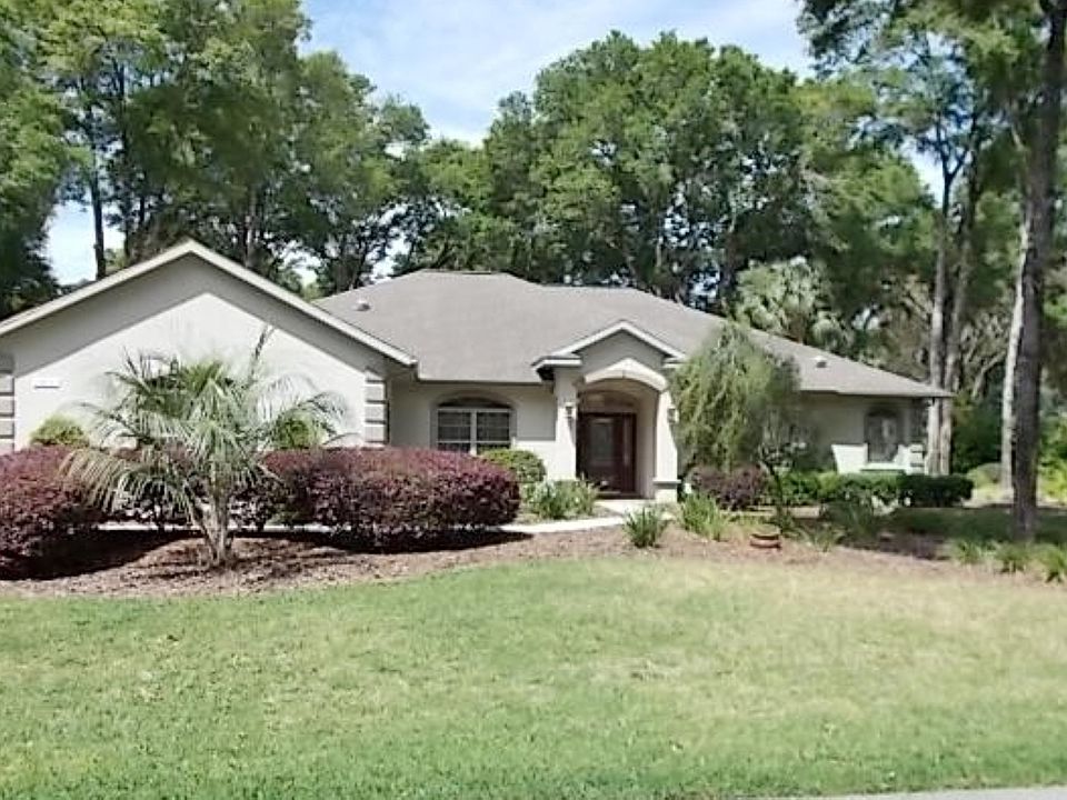Street view front of home.