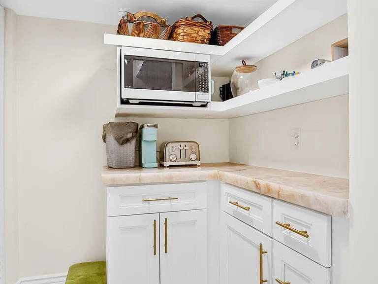 7233 Promenade Dr #101 — Photo 21