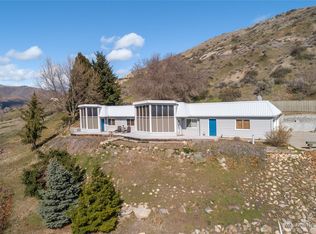 71 Blue Grade Rd, East Wenatchee, WA 98802