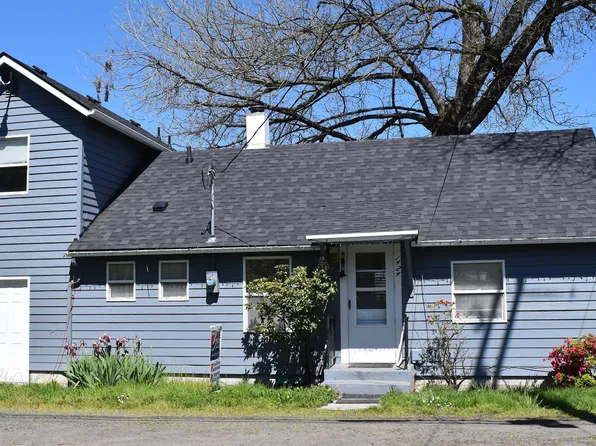 1425 W 3rd Aly, Eugene, OR 97402