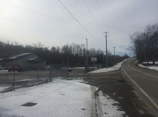 Greensburg Rd, Green, OH 44720