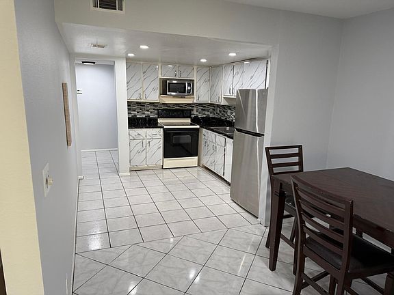 5th image of 7303 Abonado Rd