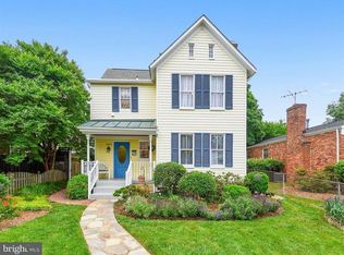 1913 N Underwood St, Arlington, VA 22205