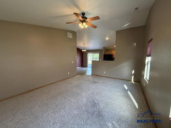 3rd image of 2627 Smith Ave