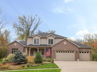 2040 Brown Deer Rd, Coralville, IA 52241