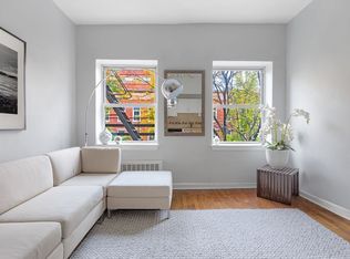 406 W 46th St APT 3B, Manhattan, NY 10036