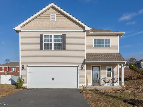 17107 Brookwood Dr, Bowling Green, VA 22427