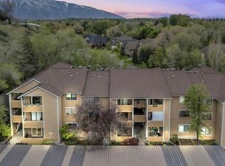 1263 E Ridge Meadow Ln APT 6R, Cottonwood Heights, UT 84047