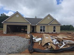 224 Lake Meadows Dr #44, Winder, GA 30680