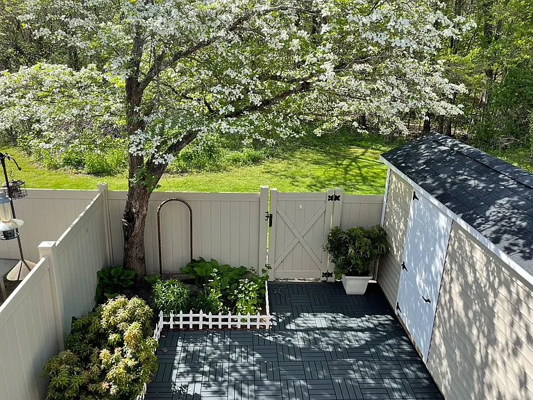 909 Windsor Dr #909 — Photo 7