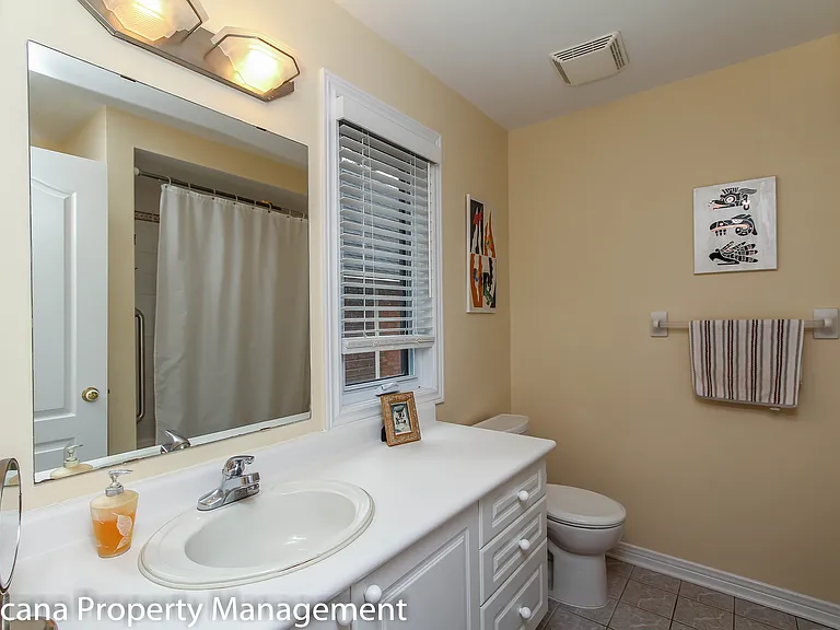 437 Riverdale Ave — Photo 23