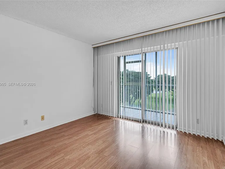 300 SW 134th Way #413E — Photo 17