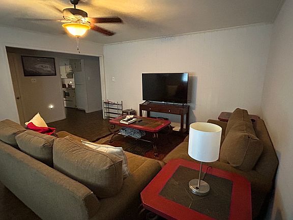 4th image of 2435 Tyler St