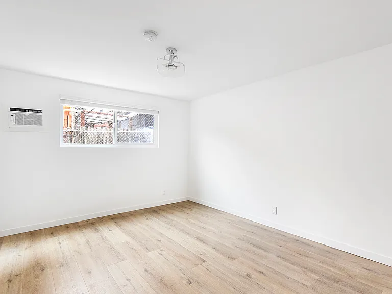2448 Hancock St #2 — Photo 7