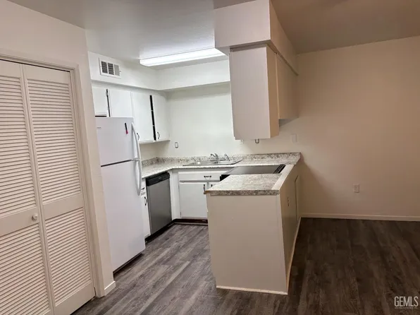 4701 Beechwood St APT 89, Bakersfield, CA 93309