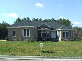 2 Henleys Way, Poquoson, VA 23662