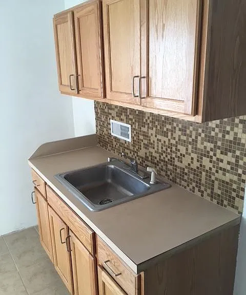 1701 Evans St #1703 — Photo 12
