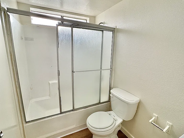 11058 Cantlay St #1 — Photo 11