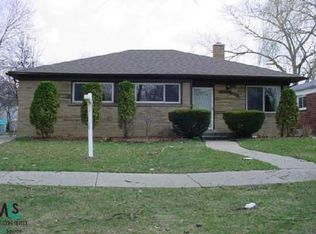 21910 Marlow St, Oak Park, MI 48237