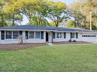 117 Carlton Rd, Savannah, GA 31410