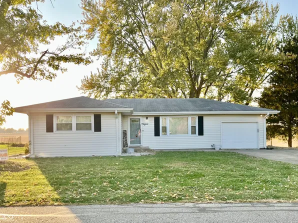 1211 N Spencer St, Rushville, IN 46173
