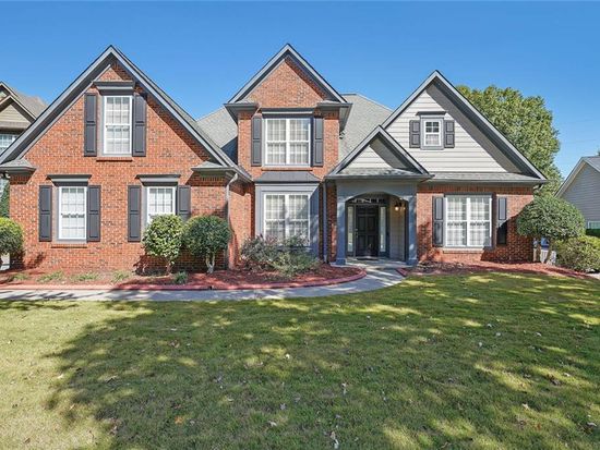 3939 Bessemer Dr, Buford, GA 30519