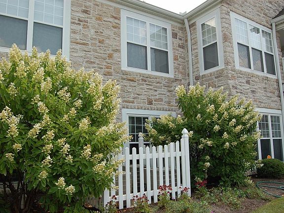 2nd image of 9186 Yarmouth Dr