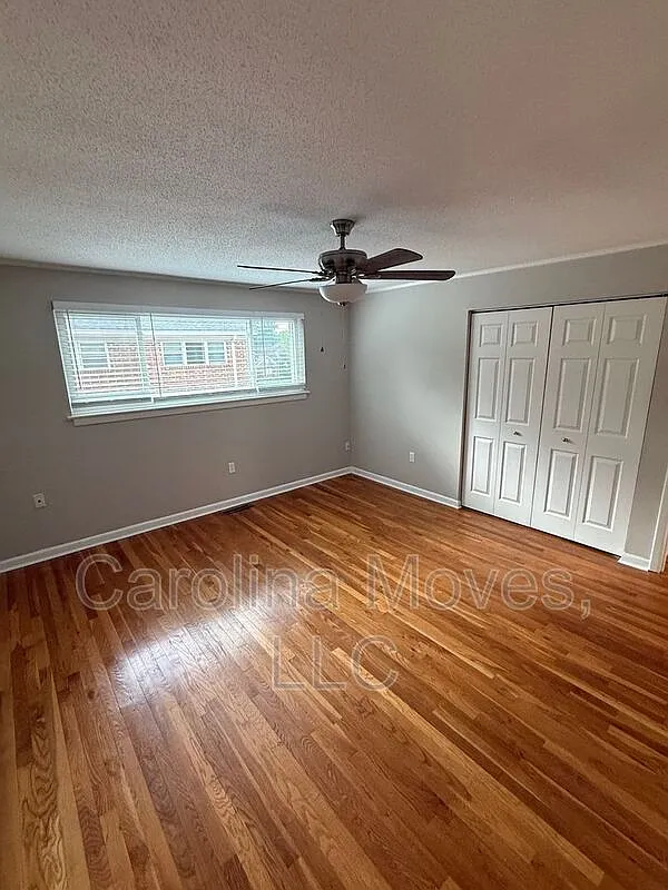 3 bed, 1.5 bath, 950 sqft, $1,199 — Photo 4
