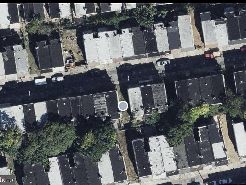 2nd image of 5140 Reno St