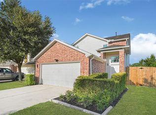 11226 Valley Kings Dr, Houston, TX 77089