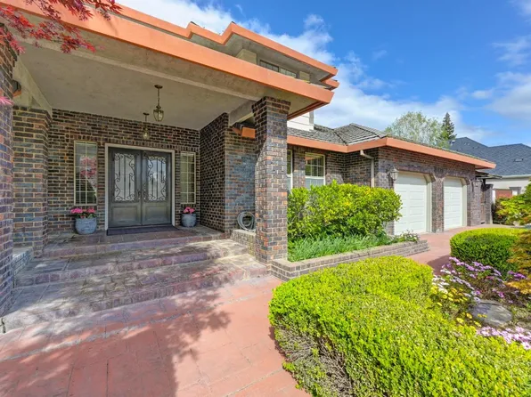19431 Fawn Dr, Woodbridge, CA 95258