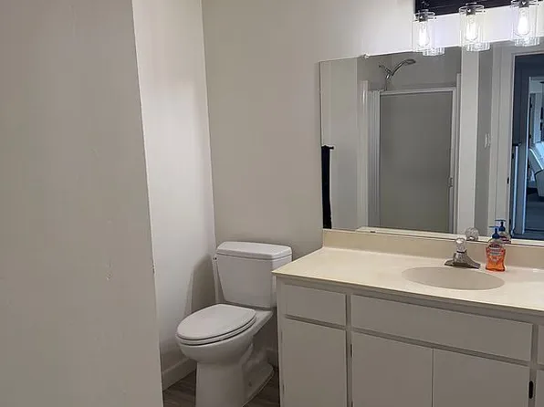 515 S Parkcrest Unit 523, Mesa, AZ 85206
