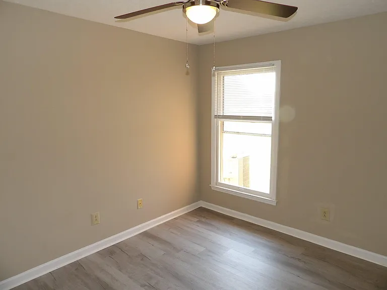 115 Potomac Ct #A — Photo 31