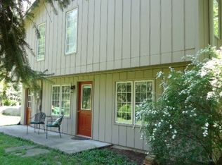 6911 Mary B Pl, Roanoke, VA 24018