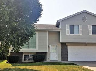 18919 R St, Omaha, NE 68135