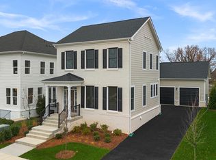 4251 Manor Dr, Marshall, VA 20115