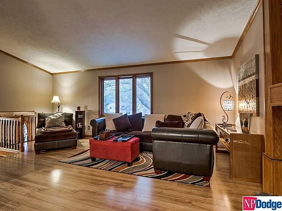 4th image of 15440 Douglas Cir
