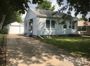 4610 N Edgebrook Dr, Peoria, IL