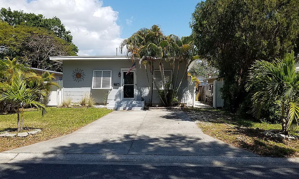 Front of House on 46th ave