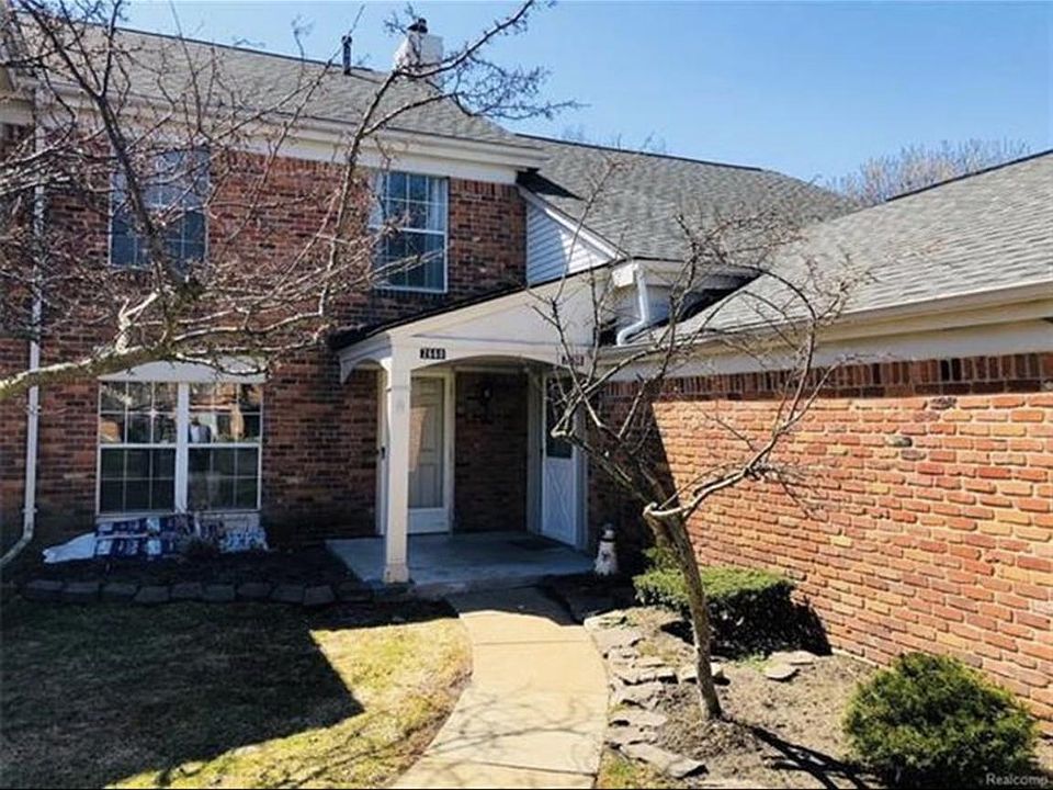 1st image of 2658 Williamsburg Cir