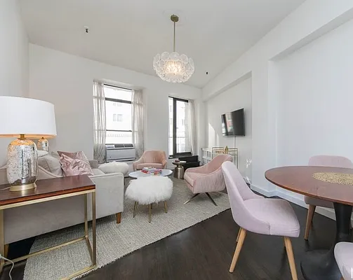 Rented by Mirador Real Estate | media 1