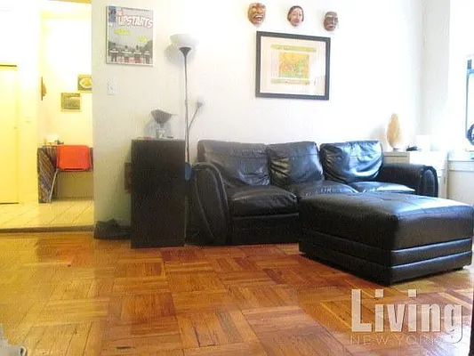 Rented by Living New York | media 8