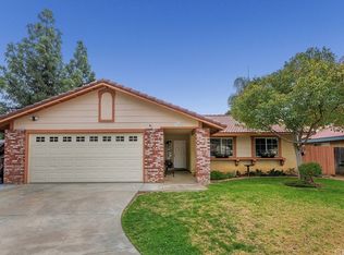 19457 Fredonia Ct, Riverside, CA 92508