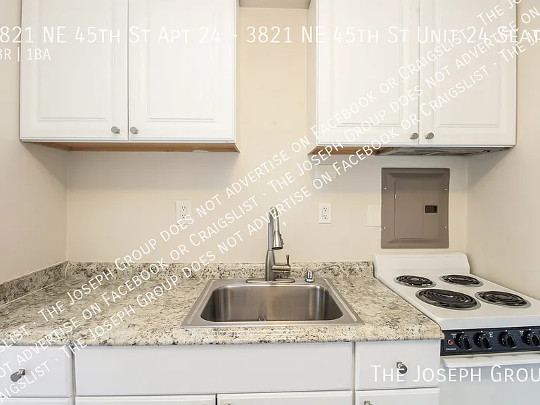 Village Manor — Photo 9