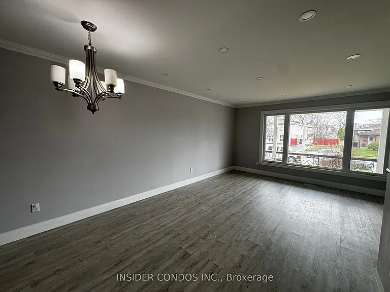 49 Doncaster Dr #UPPER — Photo 14