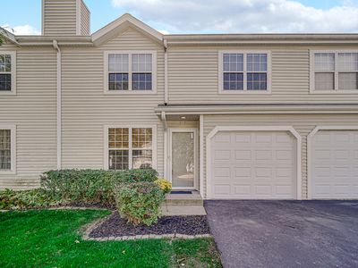 535 Normandie Ln Unit 535, Round Lake, IL, 60073