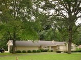 3206 Mineral Springs Rd, Sterling, IL 61081