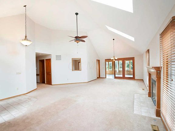 4th image of 7151 Durness Pl