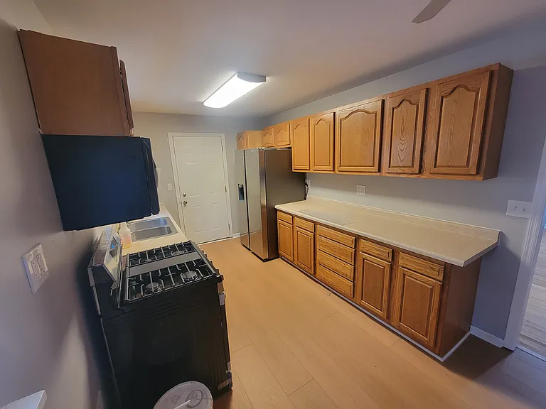 1702 Terrace Ave — Photo 3