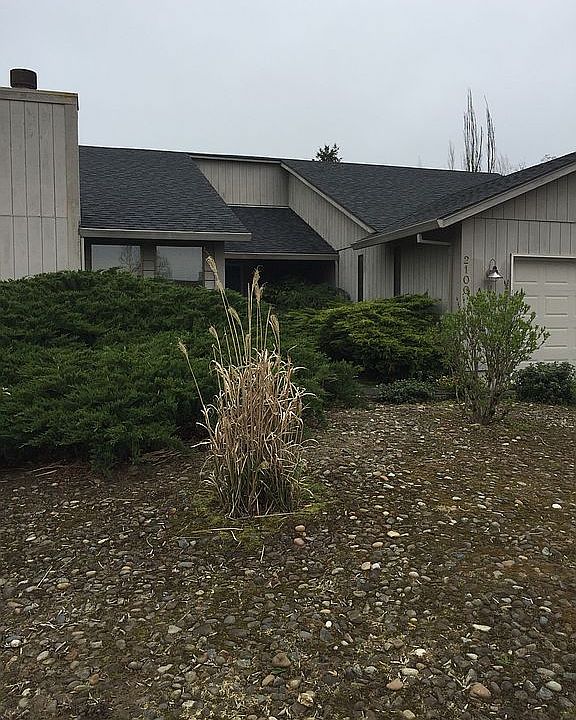 1st image of 2100 1/2 NE 155th St